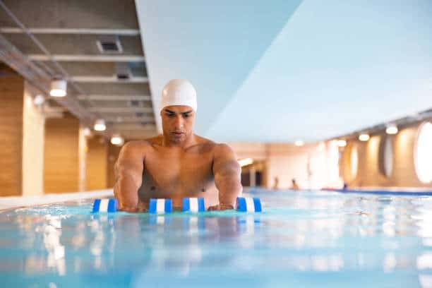 what muscle does swimming workout